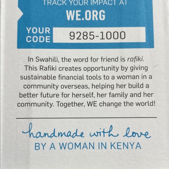 Me to We Purple Rafiki Bracelet - Picture 5 of 8